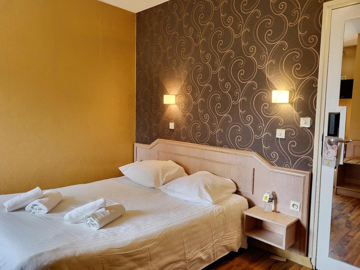 Domaine Des Cedres - Hotel, Et Insolites Hotel 3*